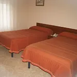 Hermanos Gutierrez 2*