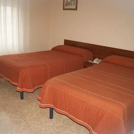 Hermanos Gutierrez 2*