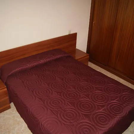 Hermanos Gutierrez Szálloda Monasterio de Rodilla