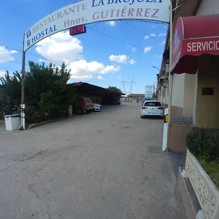 Hermanos Gutierrez 2*