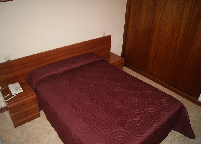 Hermanos Gutierrez Hotel Monasterio de Rodilla