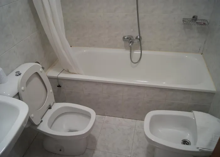 Hermanos Gutierrez 2* Monasterio de Rodilla