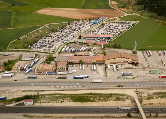 Hermanos Gutierrez Hotel Monasterio de Rodilla