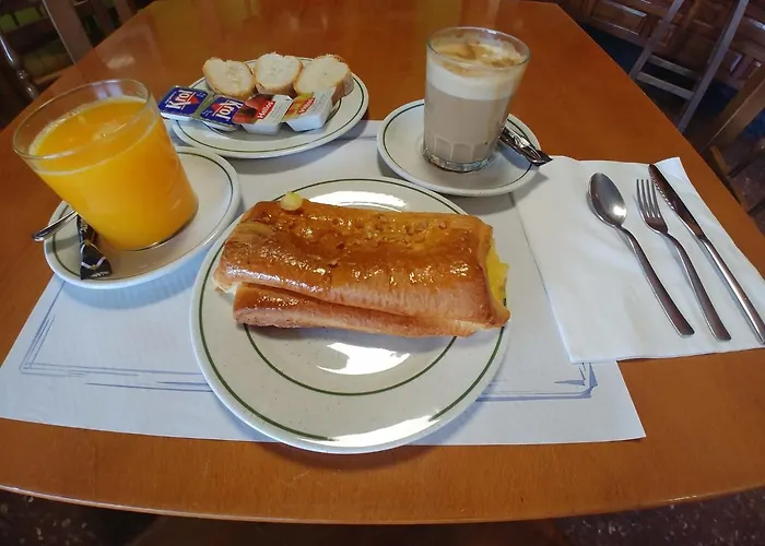 Hotel Hermanos Gutierrez Monasterio de Rodilla